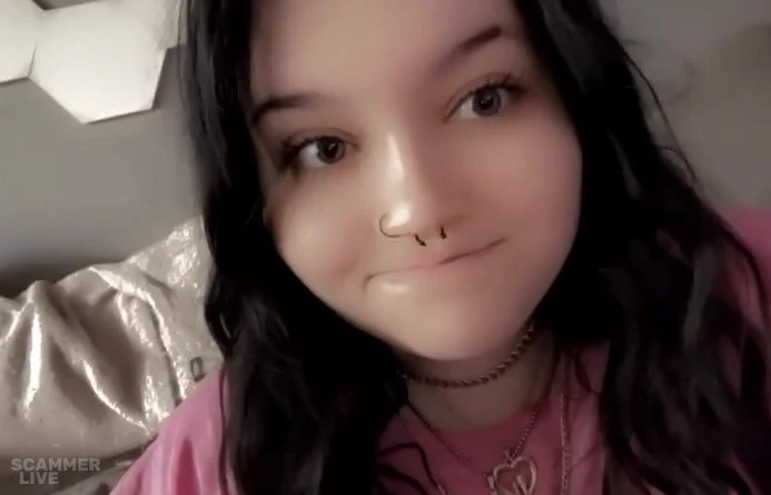 Crypto scammer Delilah puppygirldel fatty pig